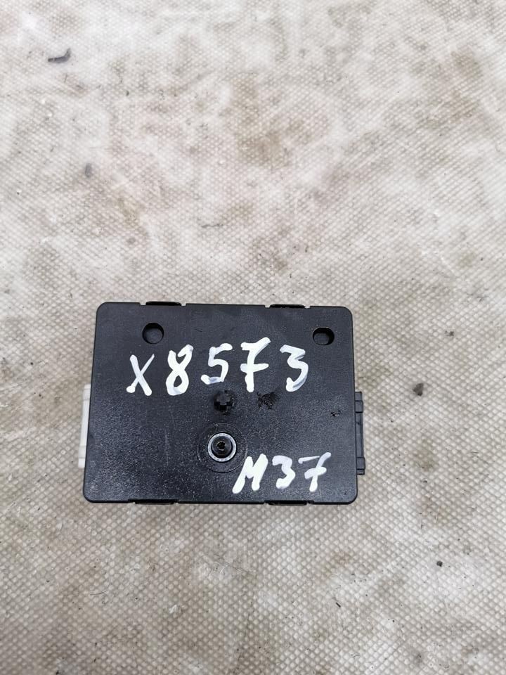 Antenna amplifier BMW X3 2011 9202996
