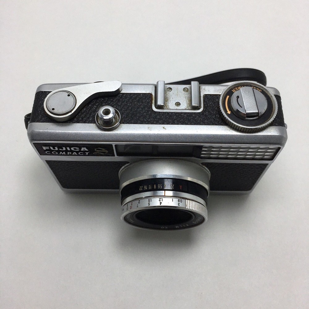 Fujica Compact S Rangefinder Camera With Leather Case Serial 9040814