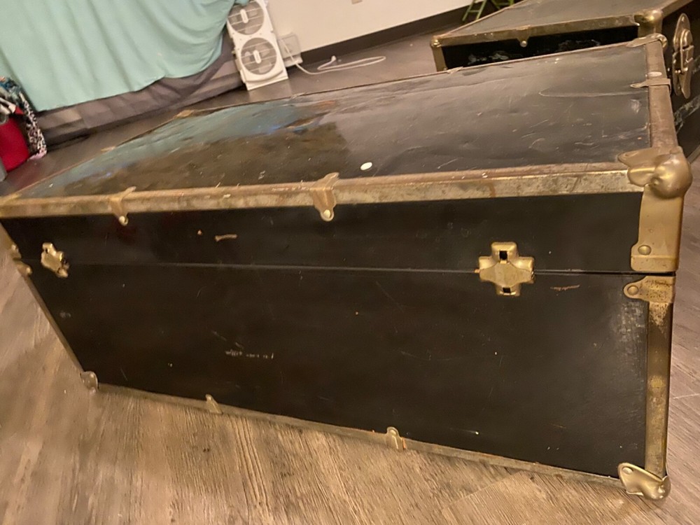 vintage streamer trunk