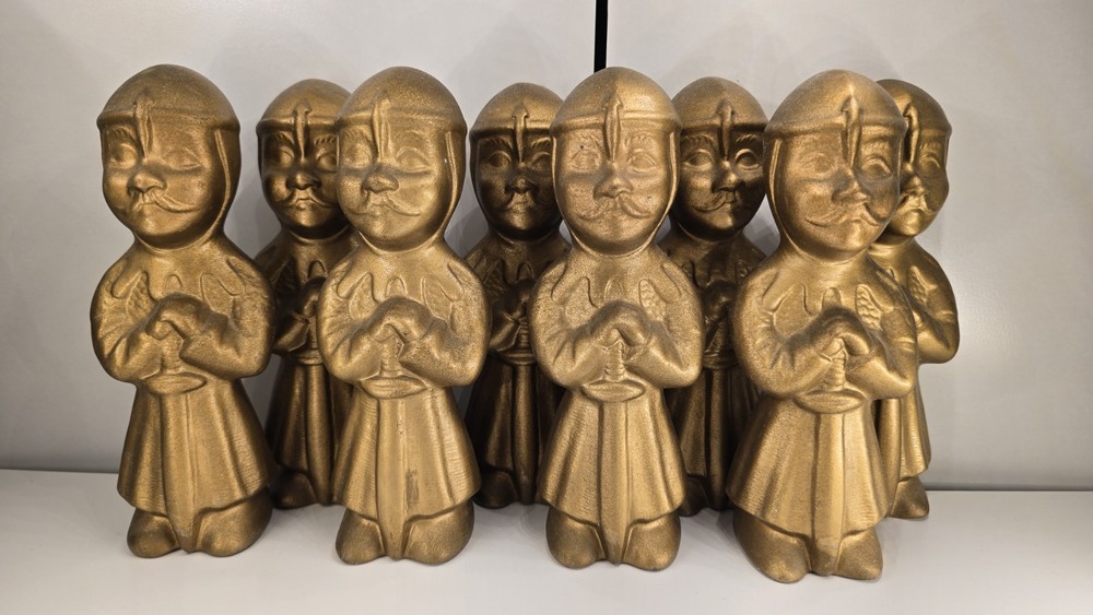Vintage Oversized Ceramic Medieval Chess Piece Set No Board ~6” Tall