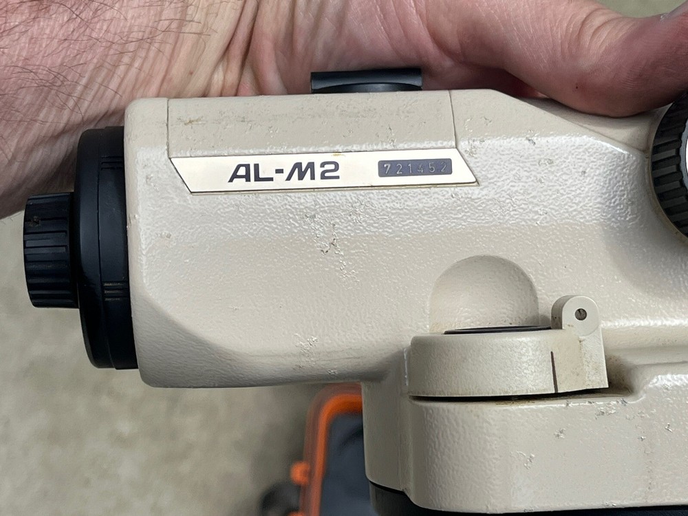 PENTAX AL-M2 Autolevel with Case & Instruction Manual