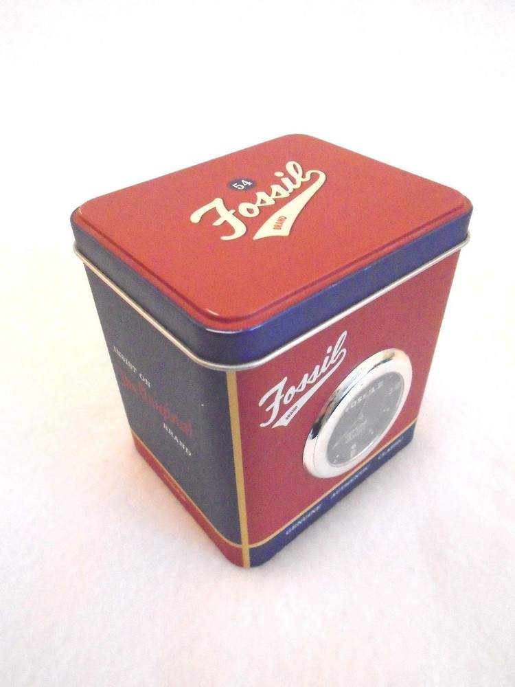 Fossil Knick Knack Passcase Tin Desk Clock