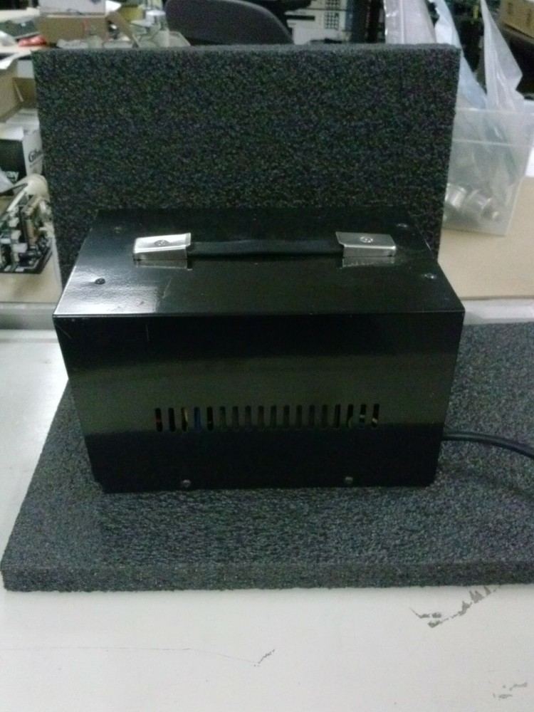 GOLDSOURCE STU-3000N AC Output Total 3000VA Step Up & Down Transformer