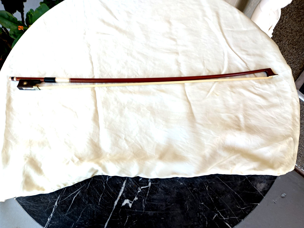 Violin Bow Signed Giullani Music