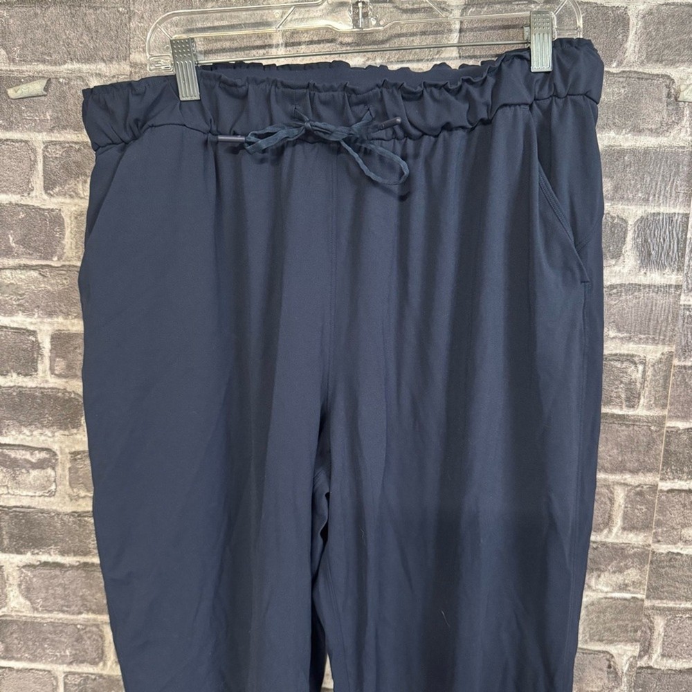 Lululemon Keep Moving Jogger True Navy pants pockets SIZE 14
