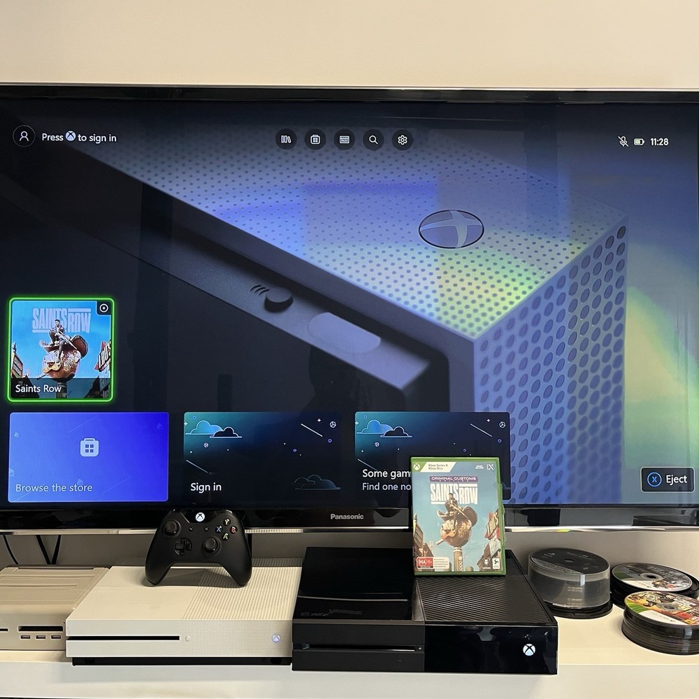 Microsoft Xbox One S Console 1681 W.Game Controller & Leads TESTED FREE POSTAGE