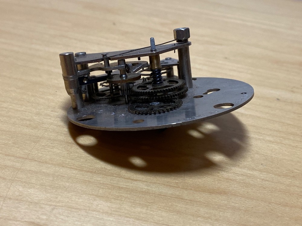 Manual Table Clock Movement - 62 Mm