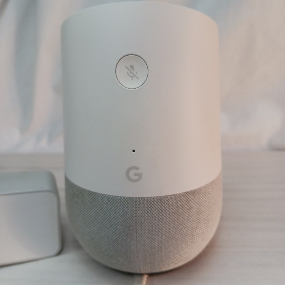 Google Home Smart Speaker with Voice Assistant White 7724A9U1EV