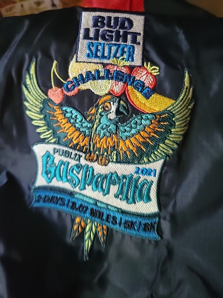 Bud Light Seltzer 2021 Parrot Publix Gasparilla Challenge Windbreaker Medium