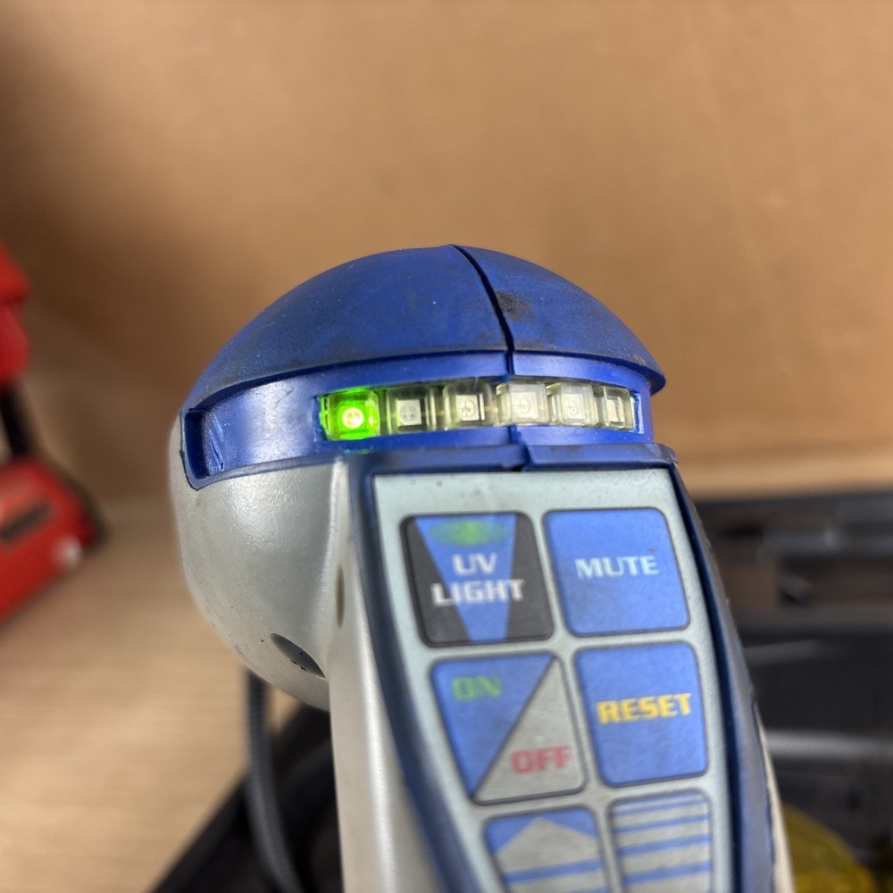 Mastercool Electronic Leak Detector 2 in 1 With UV Light 55200 Tested Working