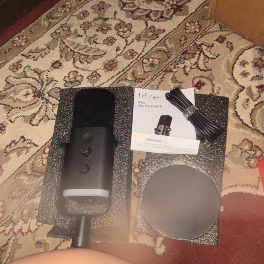 FIFINE AM8 Desktop Microphone USB-C/XLR Black Adjustable Stand Recording