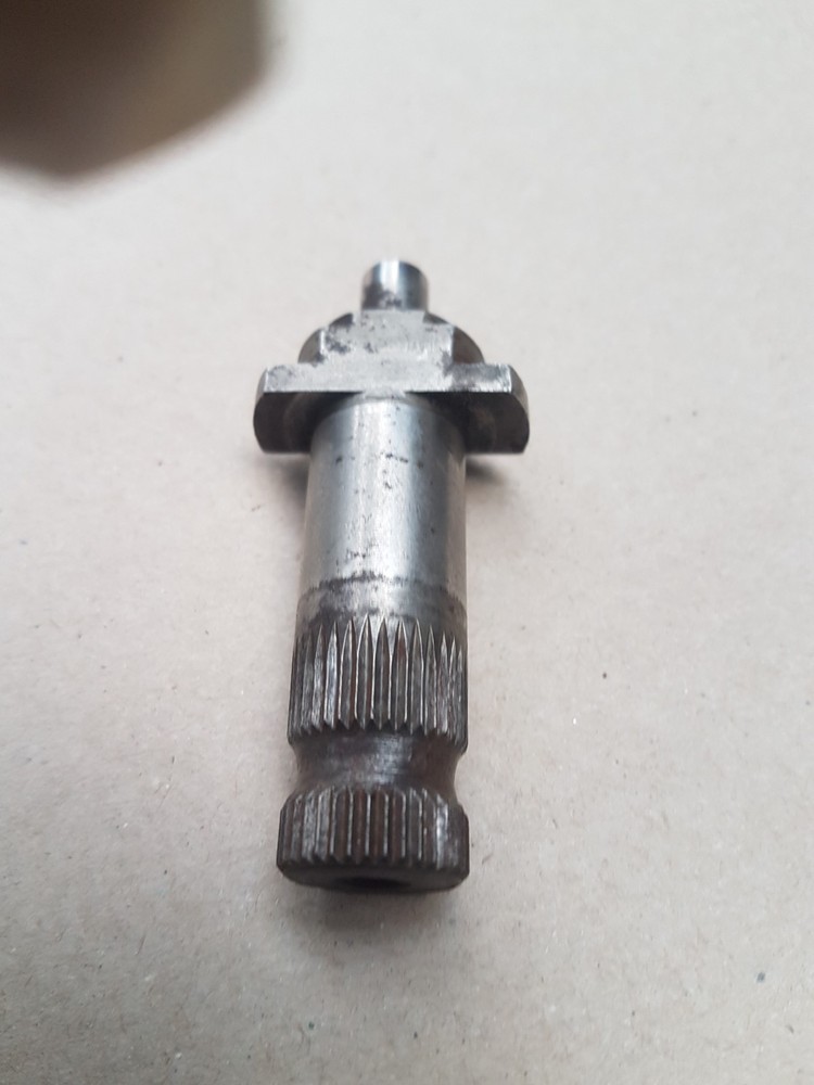 GEARCHANGE SHAFT QUADRANT.