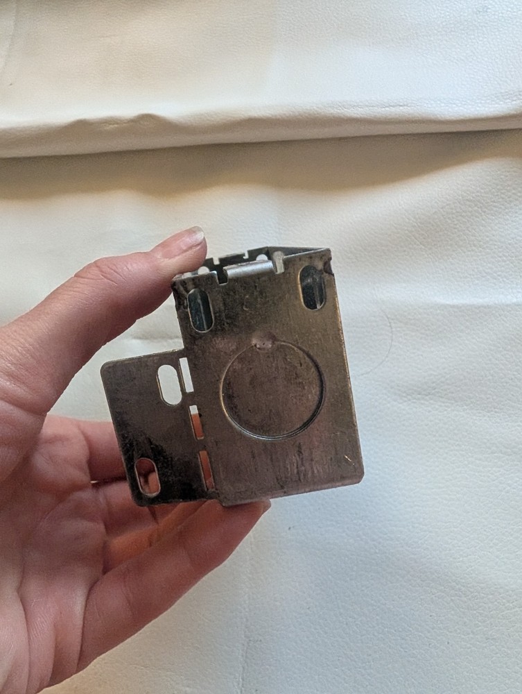 Eureka Mini Junction Box 3980