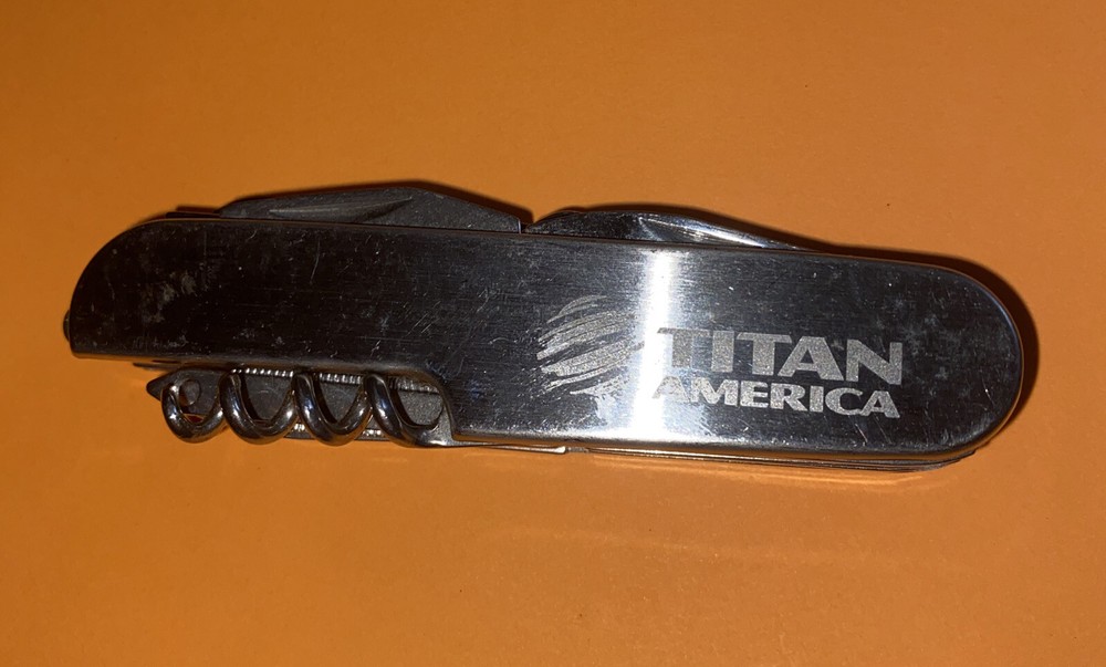 *PRE-OWNED-UNBRANDED-STAINLESS 10 FUNCTION MULTI-TOOL (titan america) free ship*