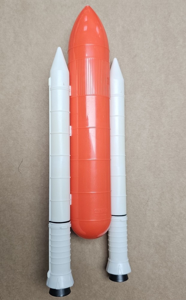 Space Shuttle Launch Display Set, NASA Space Adventure Series, by Daron, 12"