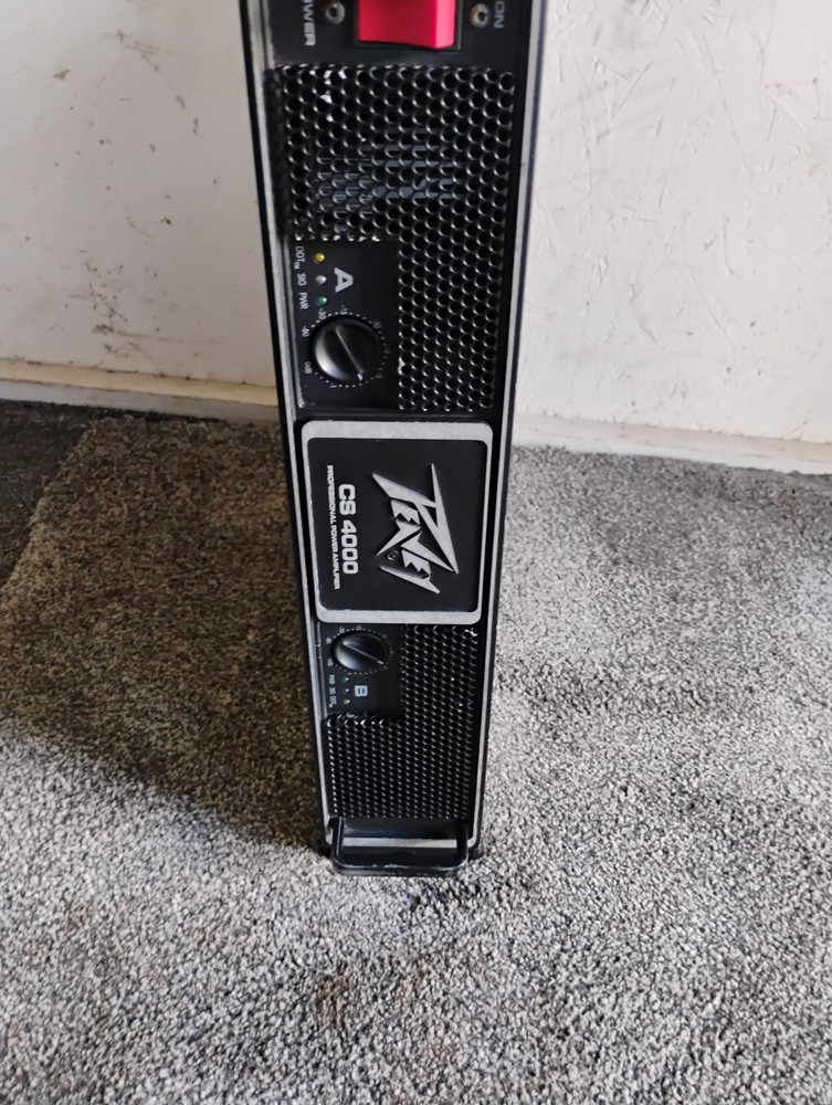 Peavey CS 4000 Power Amplifier Working Order
