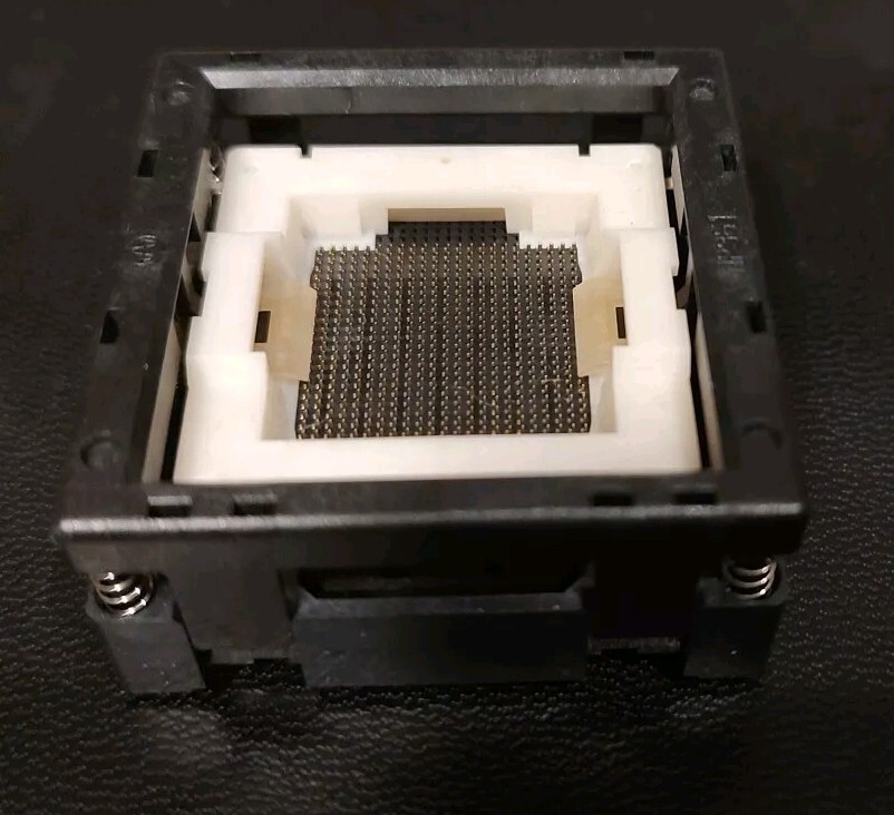 YAMAICHI Burn-in Test Socket NP351-841-450 841-Pin