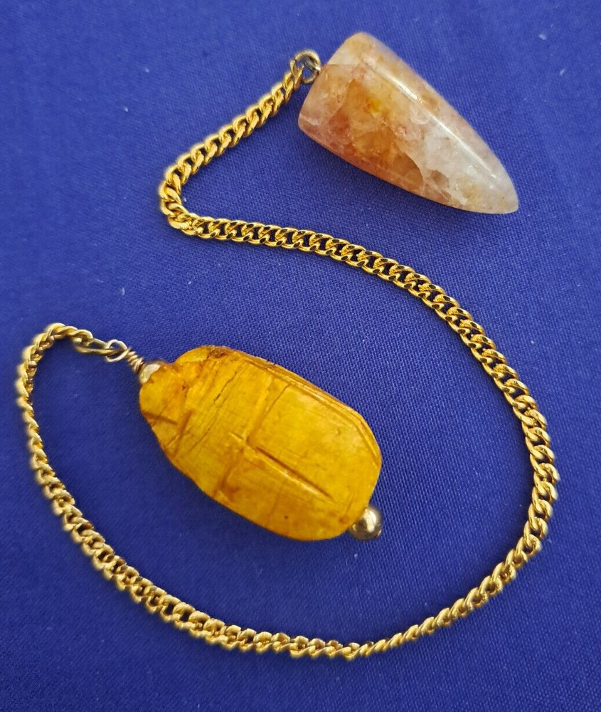 Crackle Quart & Scarab Pendulum
