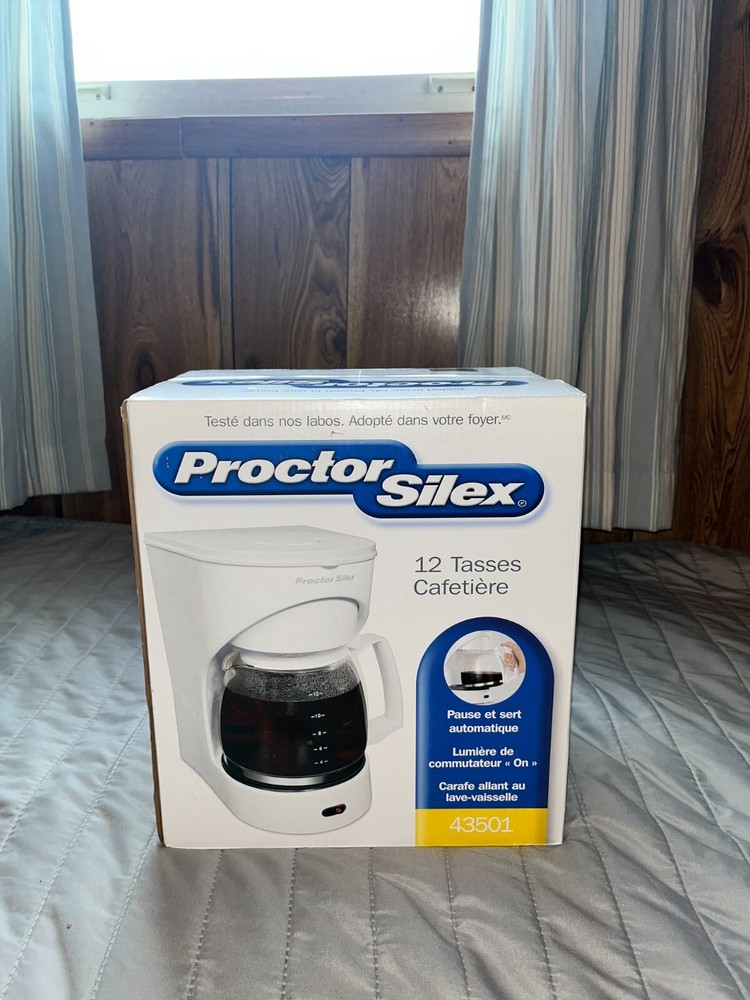 Proctor Silex 43501 12-Cup Coffee Maker White