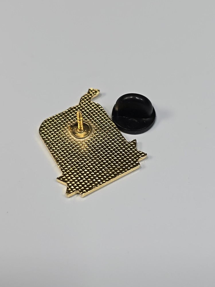 Gymnastics Level 8 Lapel Pin