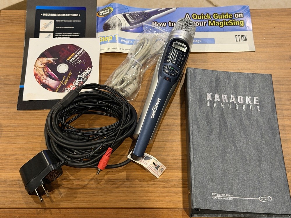 Magic Sing ET13K Wired Karaoke Microphone With Case