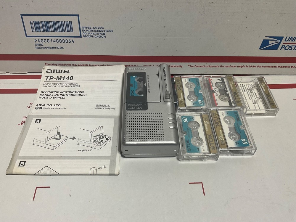 Aiwa TP-M140 Microcassette Recorder Voice Activated Vsensor