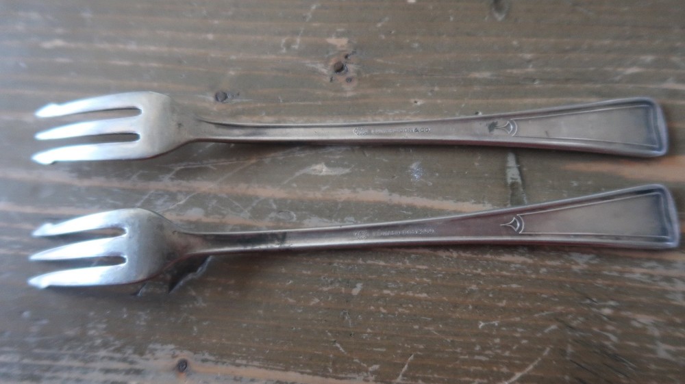 2 Antique Edward Don 6" Olive Forks