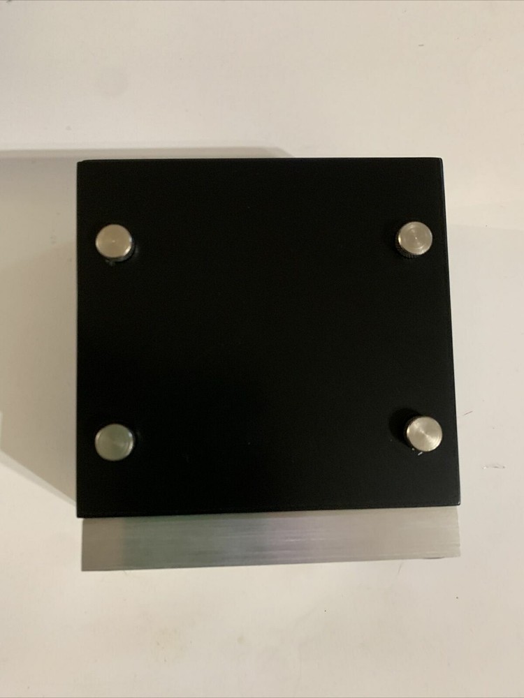 Citizen Decorative Modern Table Clock NIB