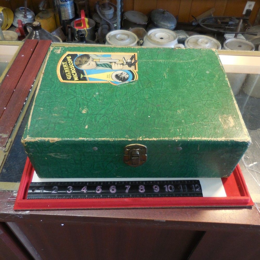 VINTAGE GILBERT MICROSCOPE EMPTY GREEN CASE ONLY