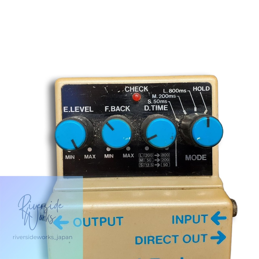 BOSS DD-3 Digital Delay Guitar Effects Pedal