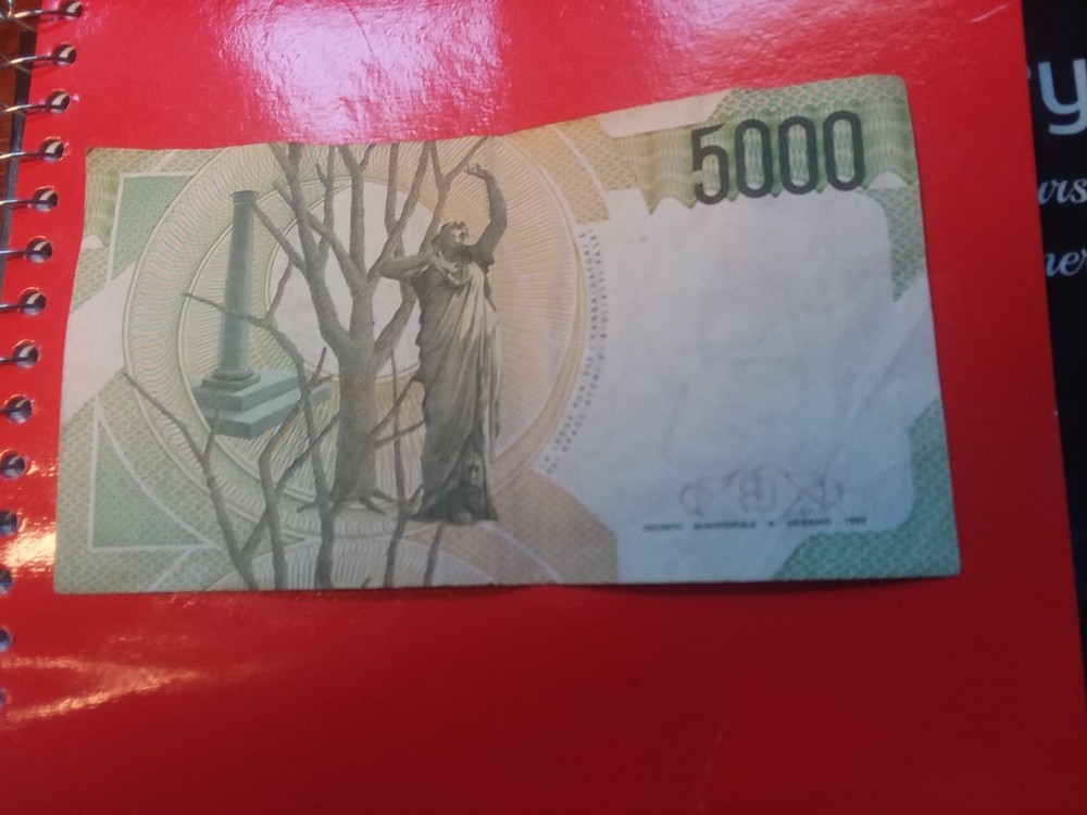 Italy - - 1985 5000 Lira Note - MD134734S