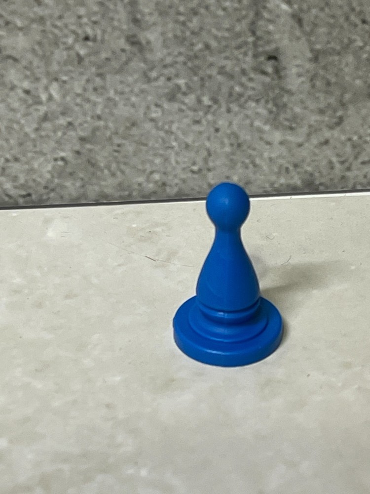 1996 TexOpoly Board Game (grey box) - Replacement Token Blue