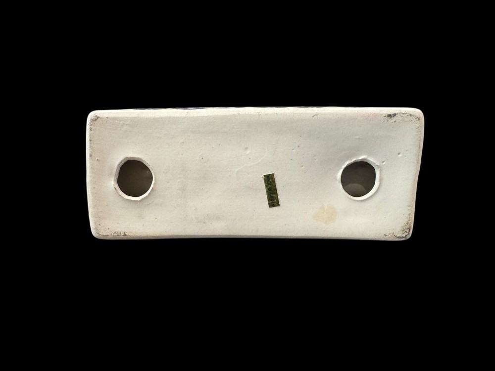 Vintage Benchmark Home Fruit Napkin Holder