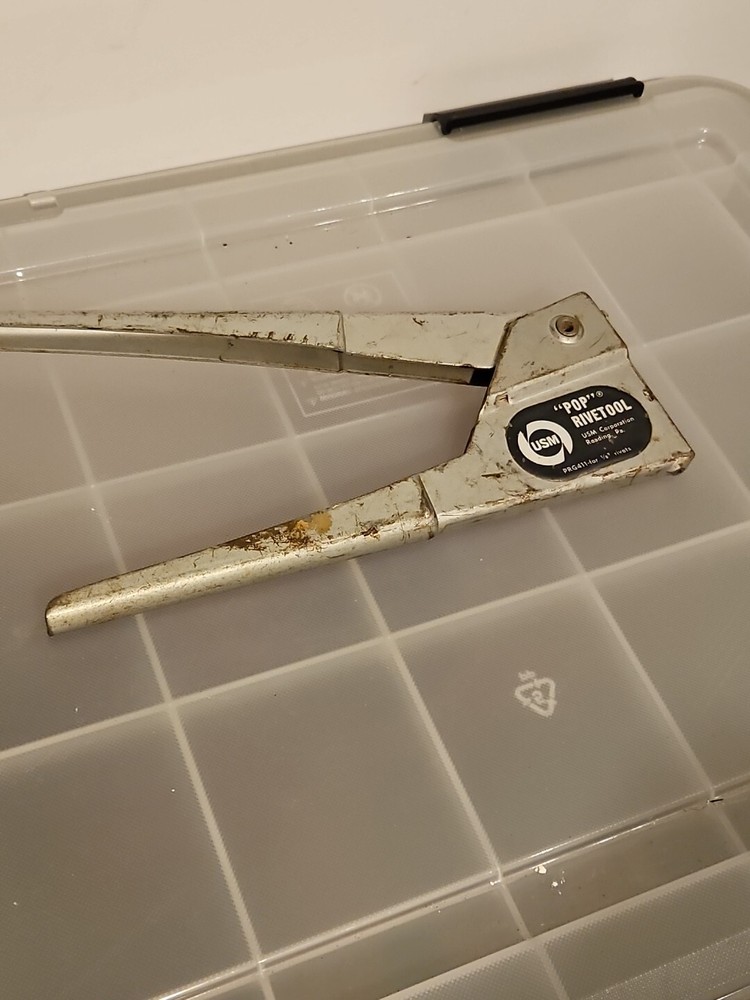 Vintage USM Pop Rivet Tool PRG411 For 1/8" Rivets