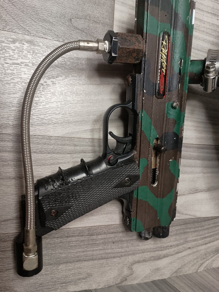 Raptor Silver Eagle Paint Marker Untested Solid And Heavy Camouflage Fast Ship!!