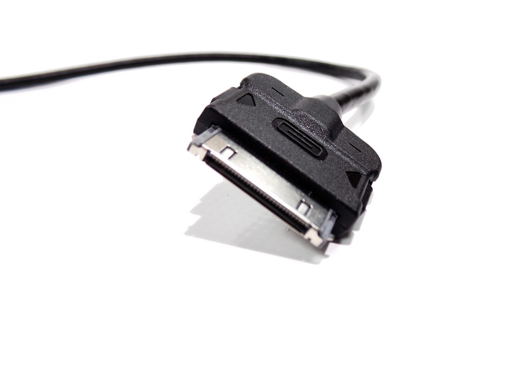 5N0035554B Adapter Lead Compatible with AMI iPhone 3 4 iPod Touch