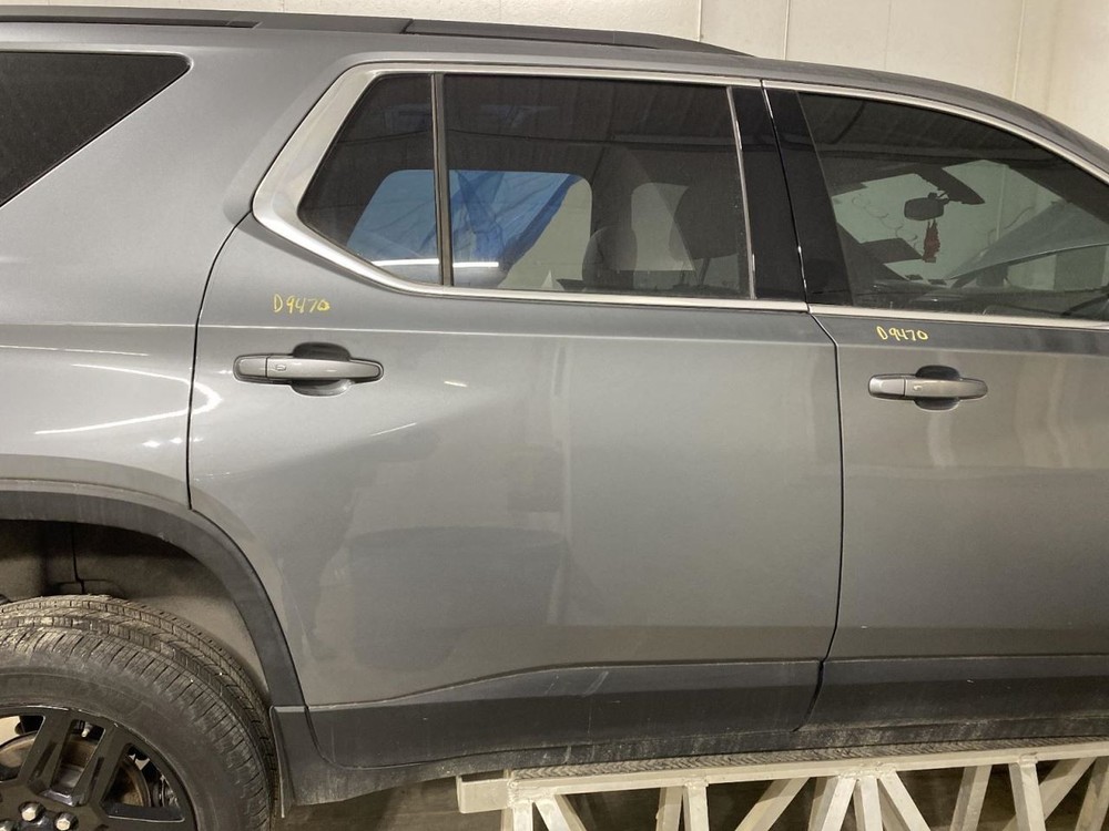 Complete Console Front Floor Fits 18-21 TRAVERSE 1049788