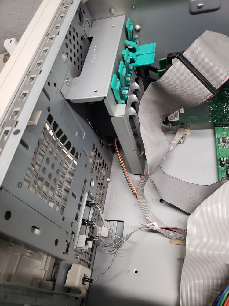 Avaya S3210 Message Server INTEL CELERON 2.00GHz