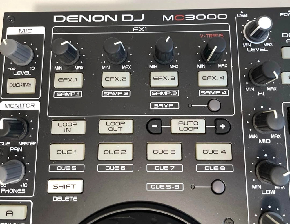Denon DJ MC3000 USB DJ Controller Tested Working Compact Dual Deck