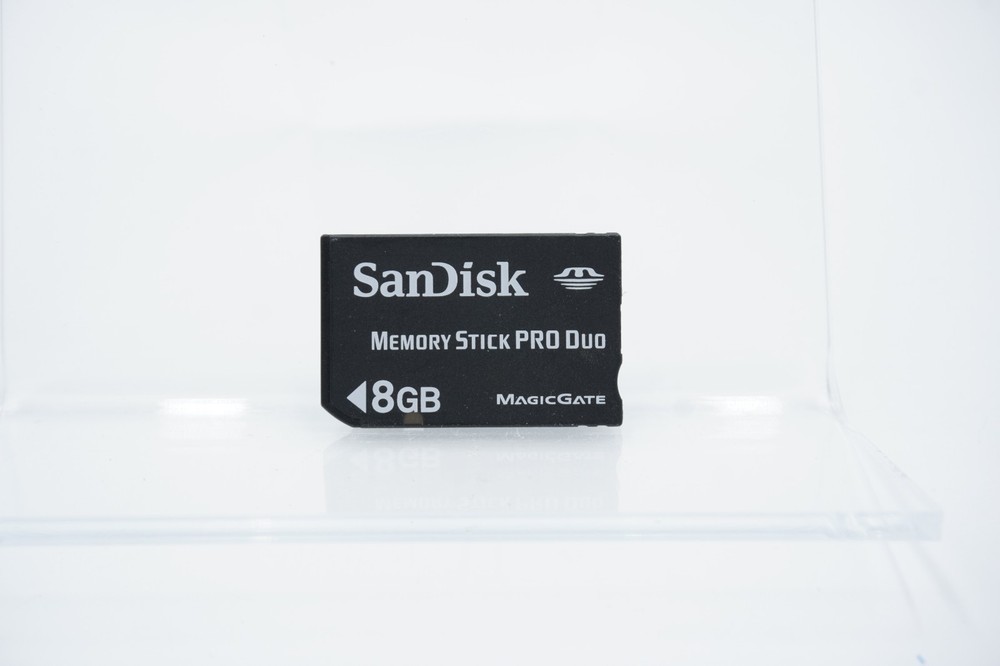 OFFICIAL 8GB SANDISK MEMORY STICK PRO DUO MAGICGATE