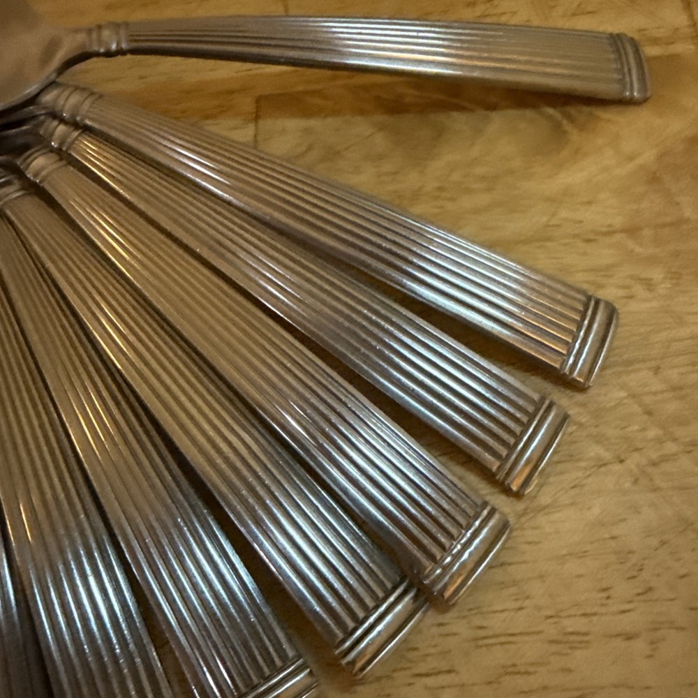 52 Pc Reed & Barton Crestwood Flatware Stainless Ribbed China Glossy Replacement