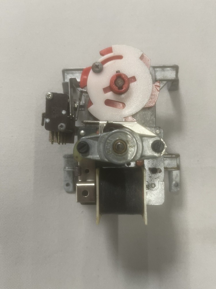 Dixie Narco Spider Red And White Motor