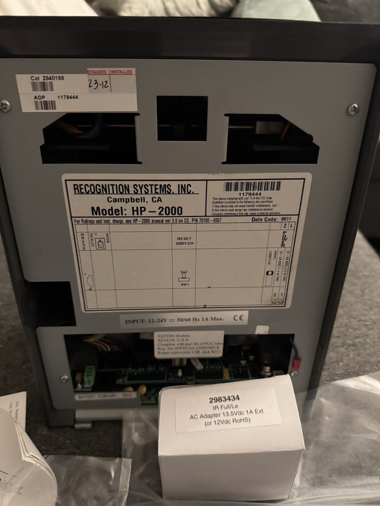 ADP HandPunch LE HP-2000 Biometric Time Clock