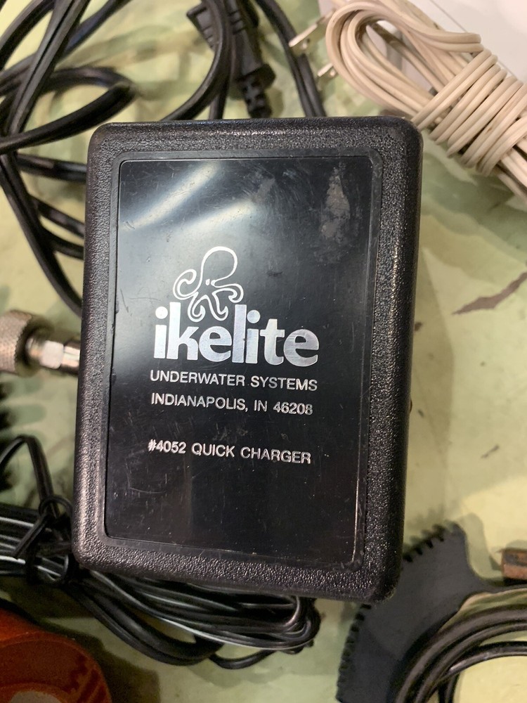 Underwater Scuba camera and flashlight with accessories