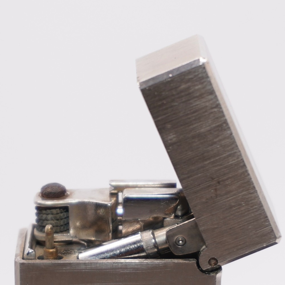 Limited edition item Dunhill lighter stainless d pattern_Ultrasonically cleaned