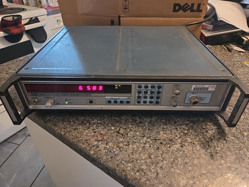 575 Source Locking Microwave Counter