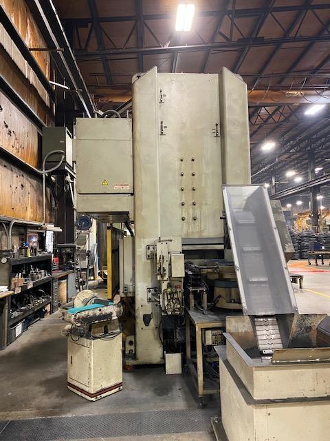 220 Ton Komatsu SSDC Servo Press