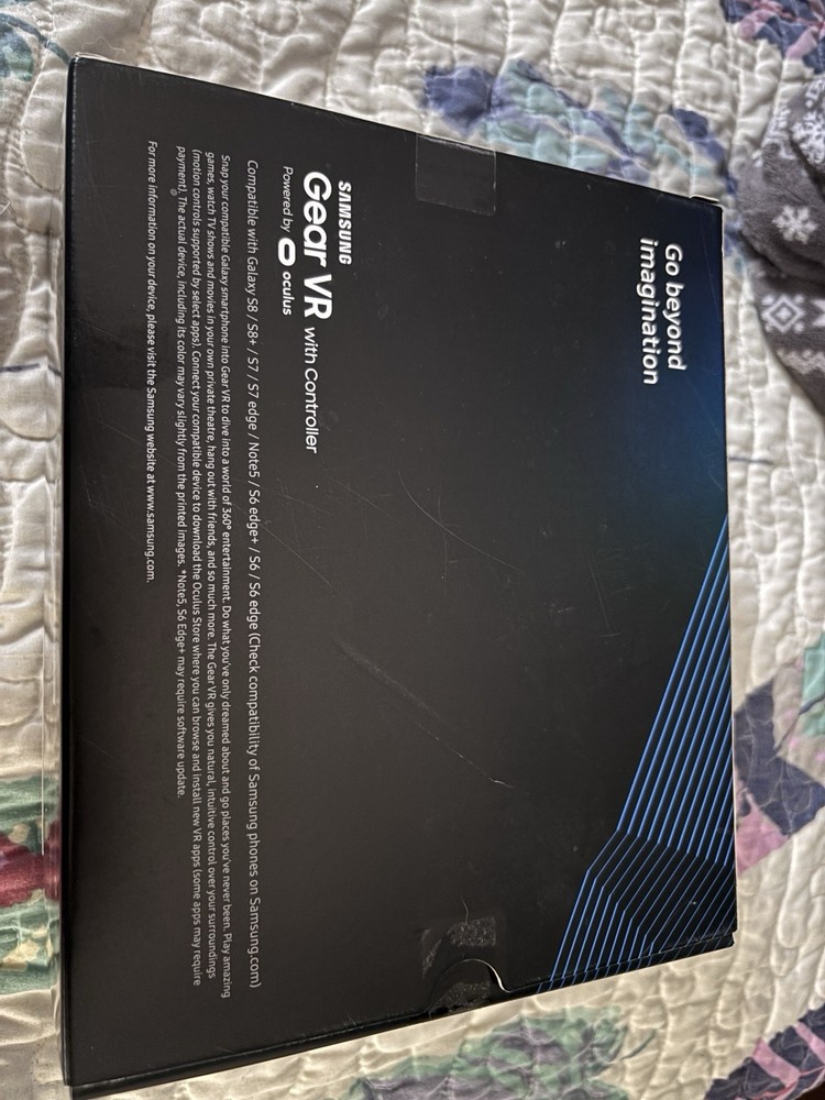 Samsung Gear VR with Controller