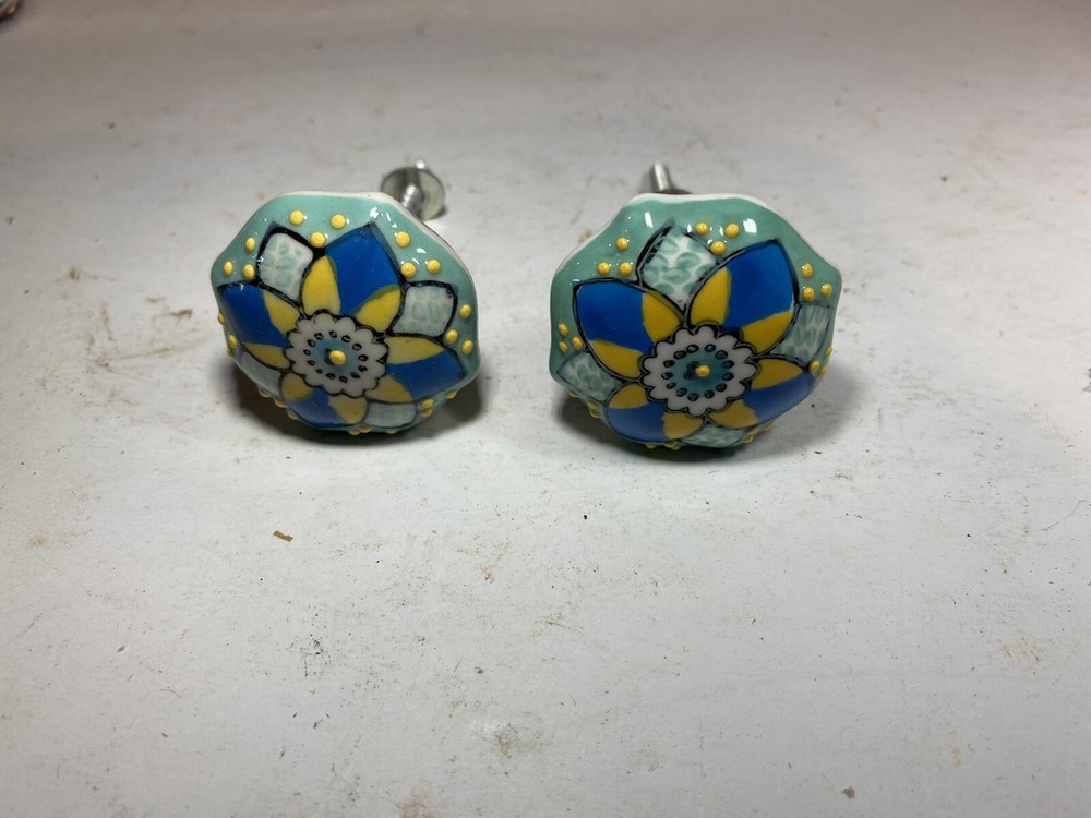 Vintage Lot Of 2 Drawer Pulls Salvage