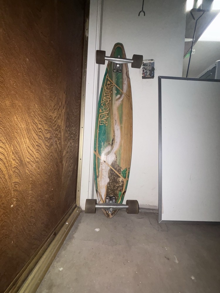 sector 9 pin tail long board